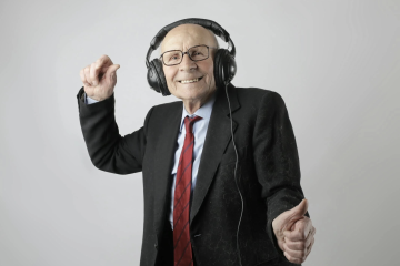 Effect of Music Therapy on the Rehabilitation of Elderly People With Dementia